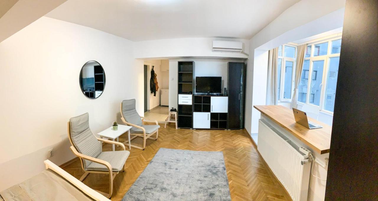 Luterana Studio Apartment Bukarest Exterior foto